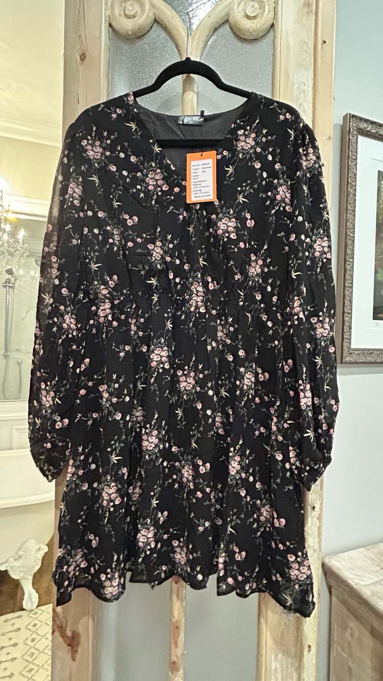 Derax Black Floral Dress Size 2XL Long Sleeve Babydoll